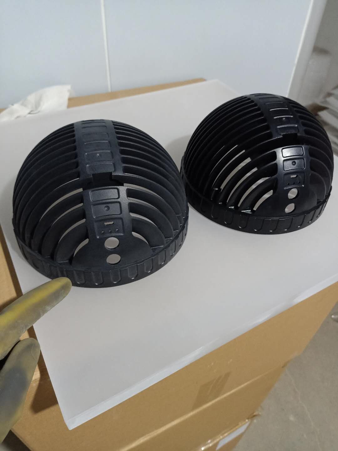 abs塑料噴砂加工廠去熔接痕和亮印